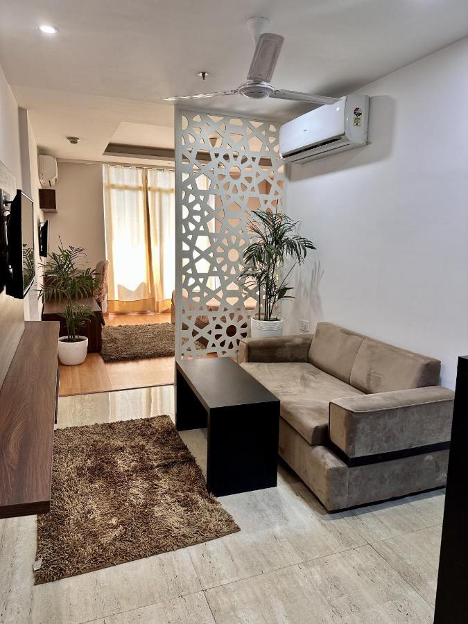 Flamingo Hotel Sector 67 I Studio Rooms I Gurgaon Exterior foto